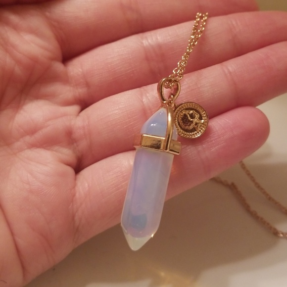 Resin Necklace - Picture 4 of 4